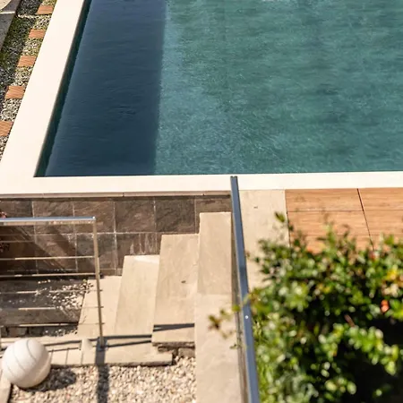 Penthouse Afrodite - Luxury Italian Design By 