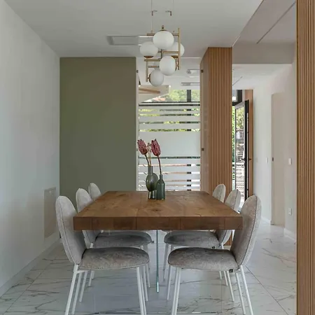 Penthouse Afrodite - Luxury Italian Design By 