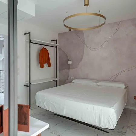 Penthouse Afrodite - Luxury Italian Design By 